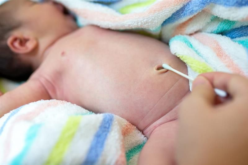 perawatan-tali-pusar-segera-setelah-lahir