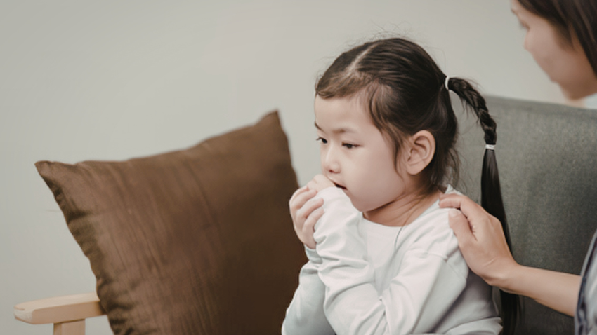 Anak Batuk Pilek, Apakah Boleh Imunisasi Campak?