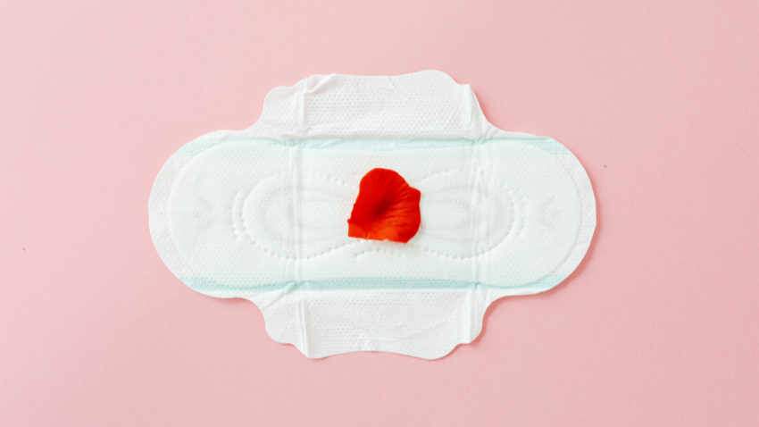 Penyebab Keluar Darah setelah Melahirkan 2 Bulan dan Solusinya