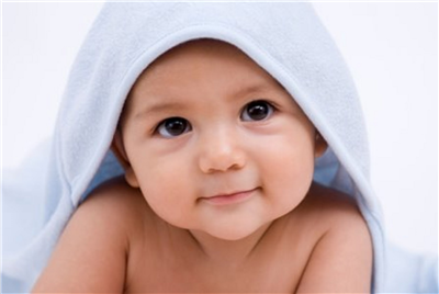 50 Ide Nama Bayi dari 5 Bahasa dan Artinya