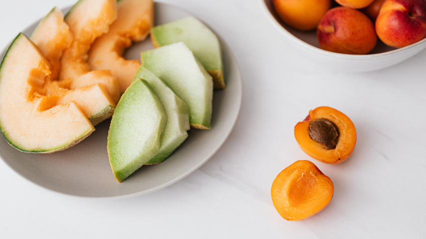 Buah yang Baik untuk Si Kecil Usia 6 Bulan