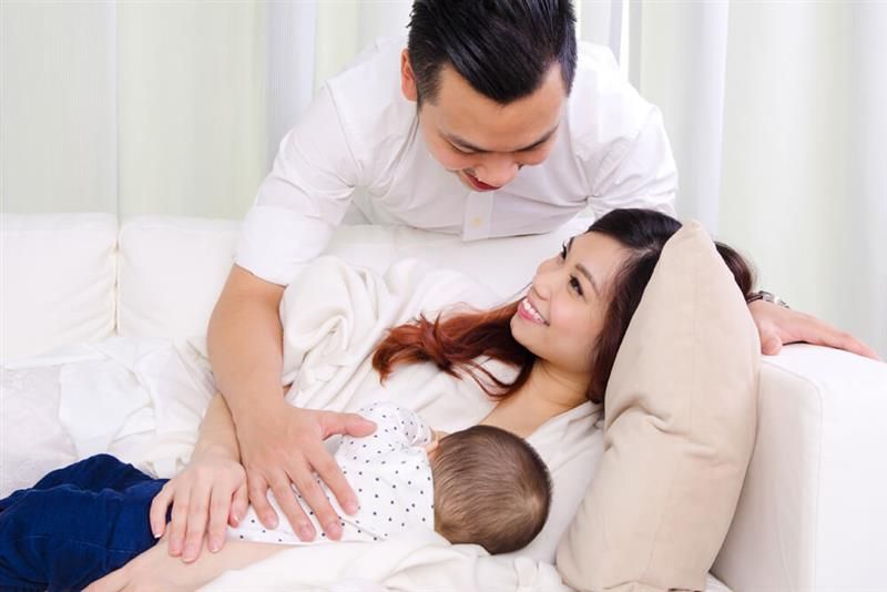 peran-ayah-saat-ibu-menyusui