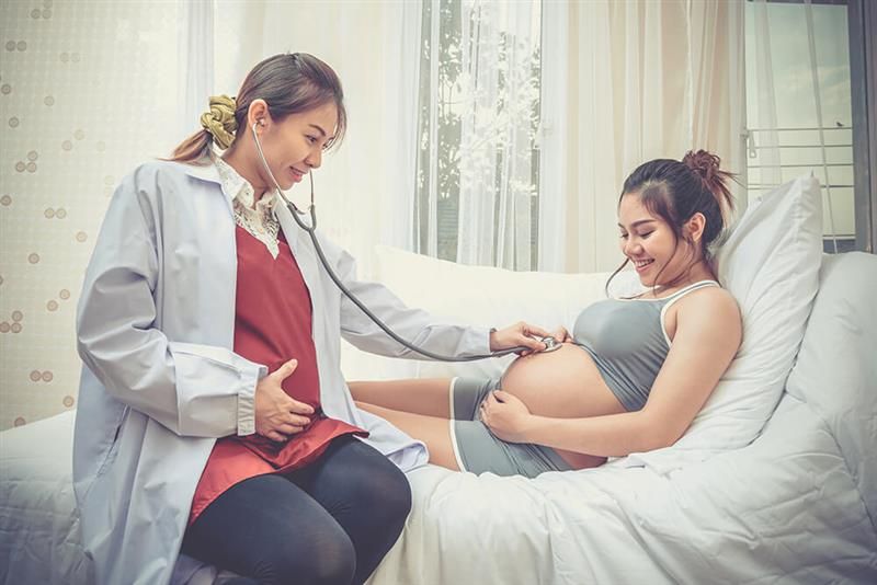 perhatikan-ini-jika-mama-ingin-melahirkan-di-rumah