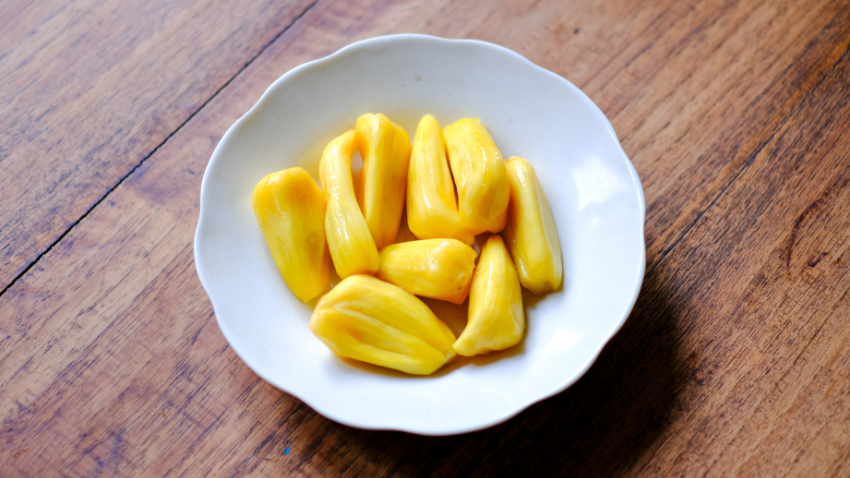 Apakah Bumil Boleh Makan Nangka? Cek Fakta Medisnya