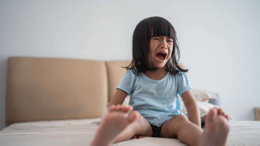 Cara Mengatasi Anak Tantrum dengan Tenang