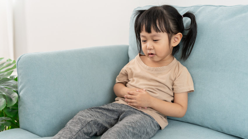 Cara Mengatasi Perut Kembung pada Anak 1 Tahun ke Atas