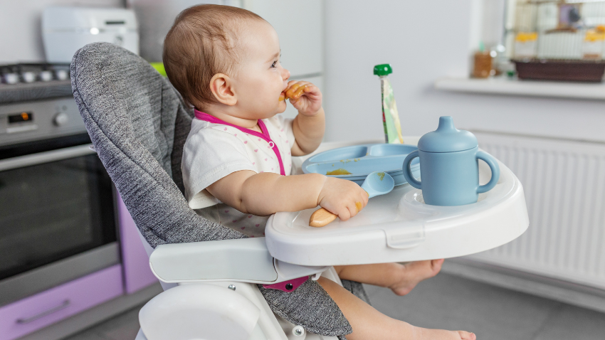 Panduan Tekstur MPASI Bayi 1 Tahun dan Aturan Pemberiannya